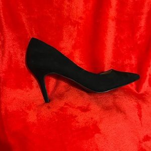 ❤️‍🔥$5❤️‍🔥Basic black high heels from H&M